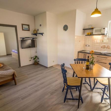 Apartmani Tonkica Supetarska Draga Extérieur photo