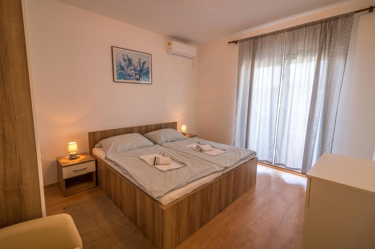 Apartmani Tonkica Supetarska Draga Extérieur photo