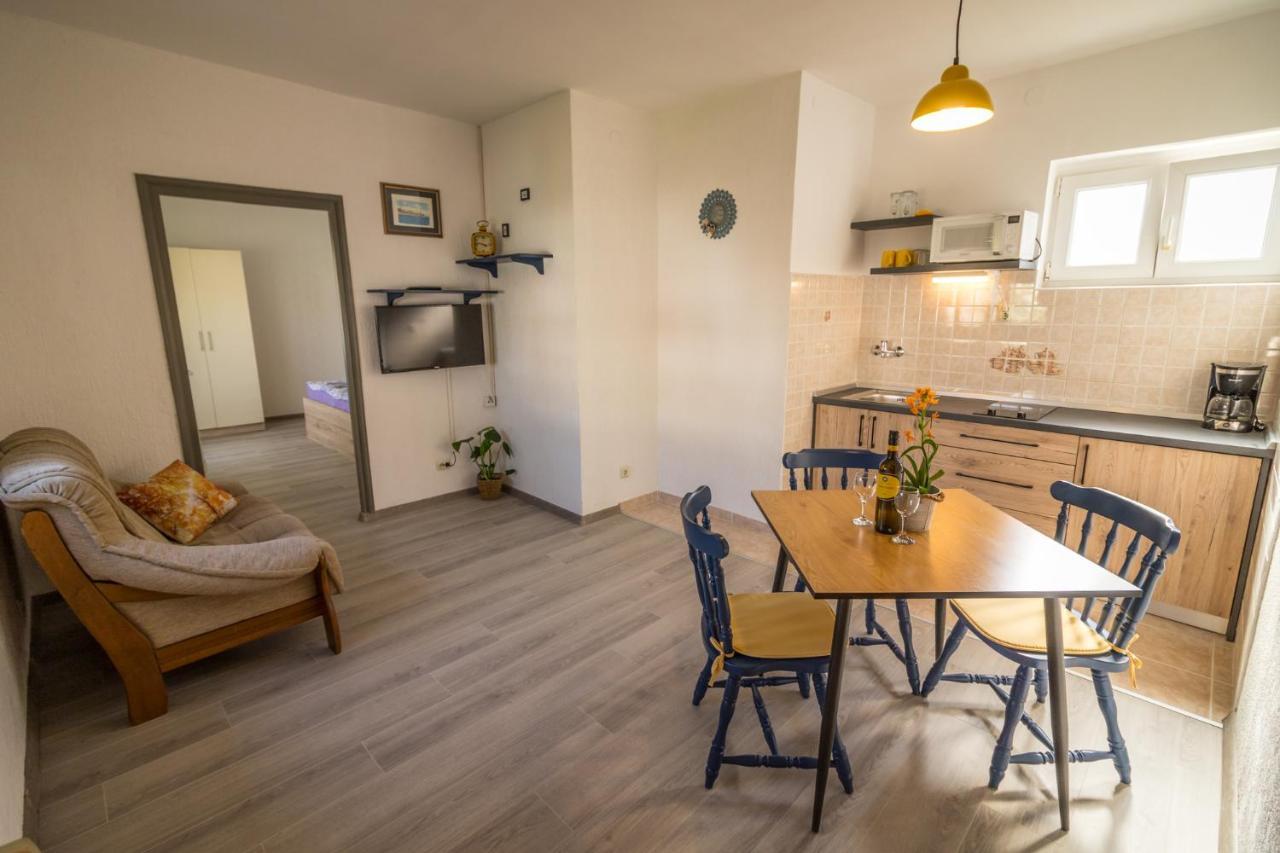 Apartmani Tonkica Supetarska Draga Extérieur photo