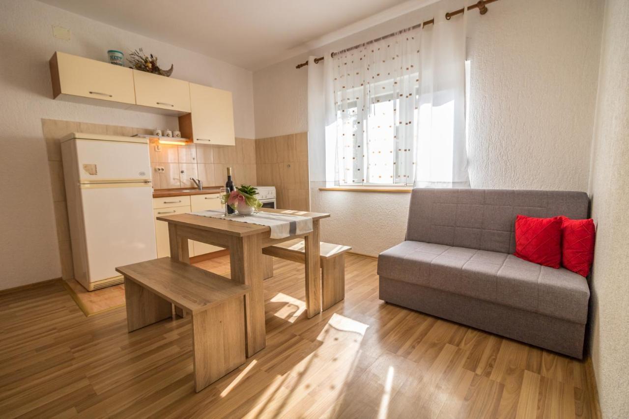 Apartmani Tonkica Supetarska Draga Extérieur photo