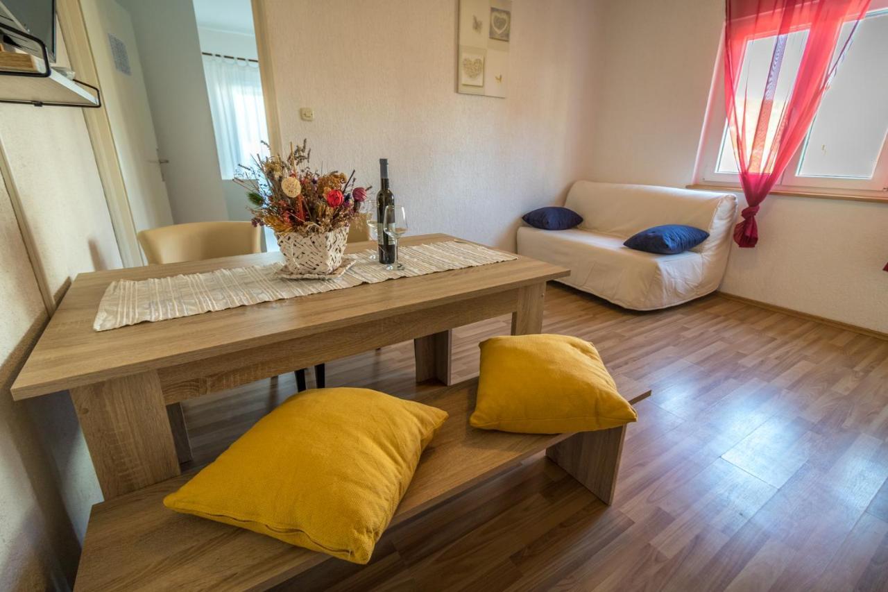 Apartmani Tonkica Supetarska Draga Extérieur photo